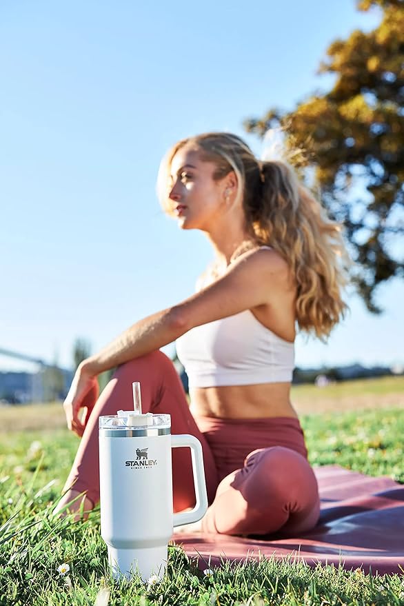 Stanley Quencher H2.0 Flowstate Tumbler 40oz (1200 ML)